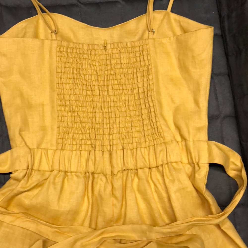 Linen mustard mini romper - Picture 6 of 7